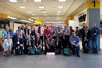 Tour Group 01