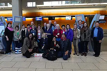 Tour Group 06