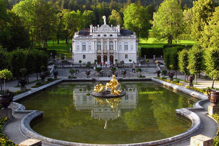 Image: Faith Tours Linderhof Palace.jpg